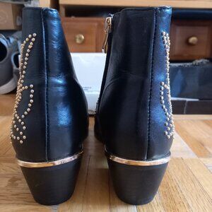 Studded Black leather booties, 37 / 7 NEW
